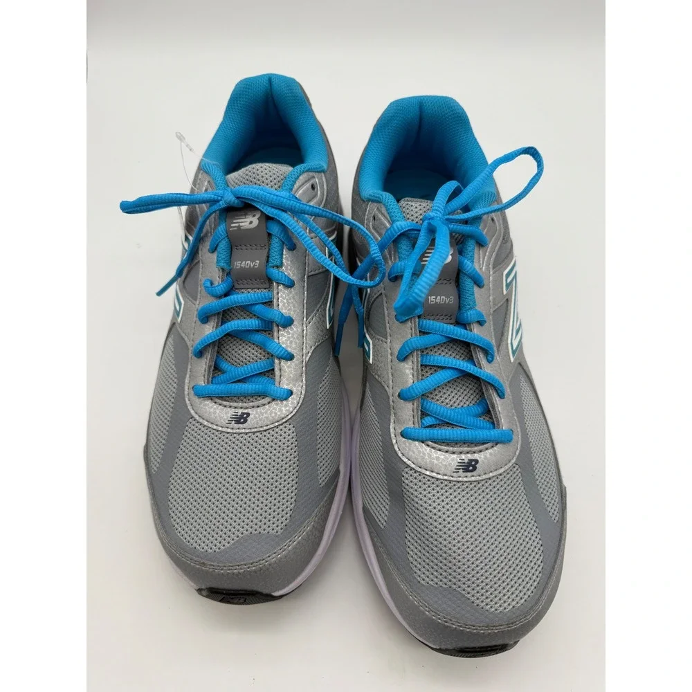New Balance 1540v3 Women 13 4E Grey Blue Like New W1540SP3 Wide Running Shoes